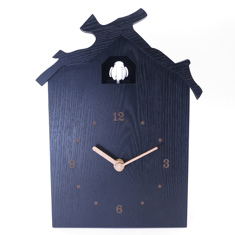 orologio a parete in legno classico nero a cucù